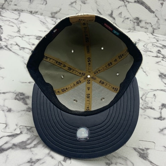 Men's New Era Cap Vintage Off White | Navy 59FIFTY LA Dodgers MLB NWT - Picture 5 of 5